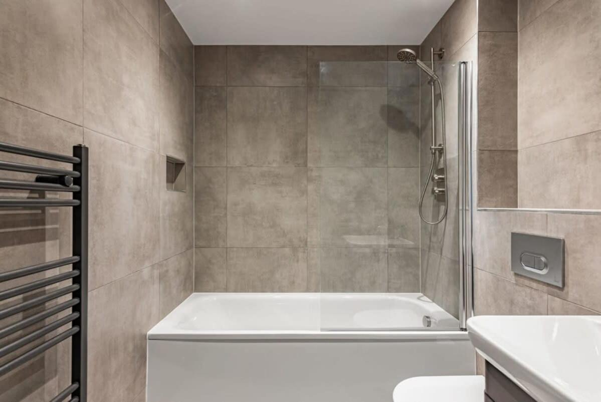 Stayzeni, Ouse Court York Smart 2 Bed Apartment エクステリア 写真